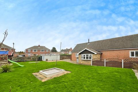 2 bedroom bungalow for sale, Pond Street, Great Gonerby, NG31