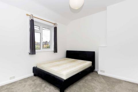 1 bedroom flat to rent, Bryony Road, London W12