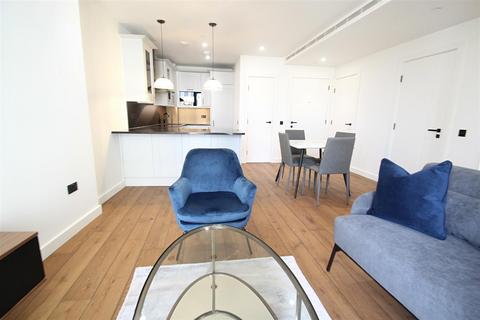 1 bedroom flat to rent, Emery Wharf, 1 Emery Way, London E1W