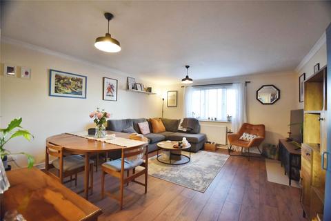 2 bedroom apartment for sale, Parkhouse Lane, Reading RG30