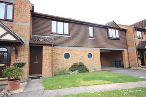 2 bedroom maisonette to rent, Bowers Close, Guildford GU4