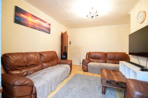 4 bedroom semi-detached house for sale, Shaggy Calf Lane