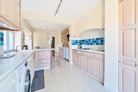 5 bedroom terraced house for sale, Thames Street, Weybridge, KT13