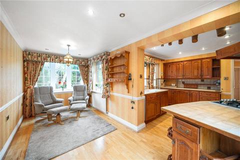 2 bedroom bungalow for sale, Woodlands Crescent, Harrogate, North Yorkshire