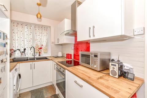 2 bedroom maisonette for sale, Quarry Hill Road, Tonbridge, Kent