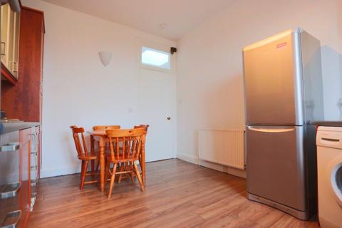 2 bedroom flat to rent, Viewforth Terrace, Bruntsfield, Edinburgh, EH10