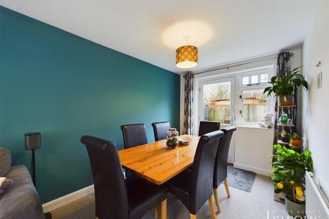 1 bedroom maisonette for sale, Waterlily Close, Basingstoke RG21