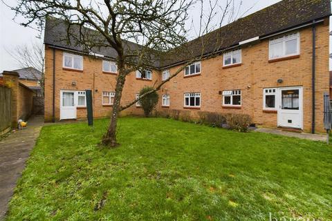 1 bedroom maisonette for sale, Waterlily Close, Basingstoke RG21