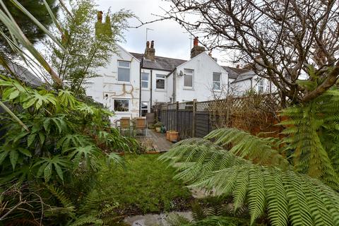 2 bedroom terraced house for sale, West Street, Sompting, Lancing, West Sussex