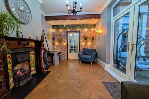 5 bedroom semi-detached house for sale, Croft Terrace, Jarrow, NE32