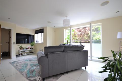 2 bedroom apartment for sale, Highland Road, Bromley