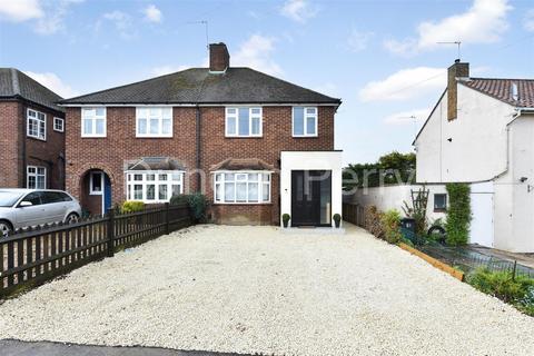 3 bedroom semi-detached house for sale, Holloways Lane, Herts AL9