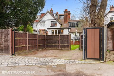 1 High Road, Broxbourne, EN10 7HP