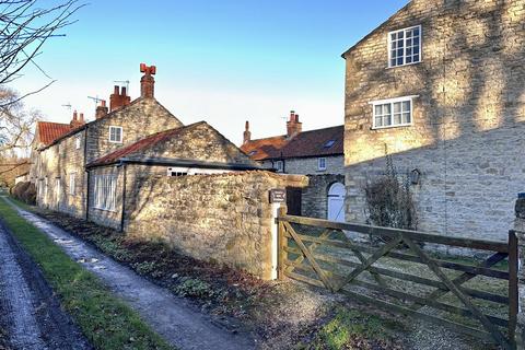 2 bedroom cottage for sale, Mill Lane, Pickering YO18