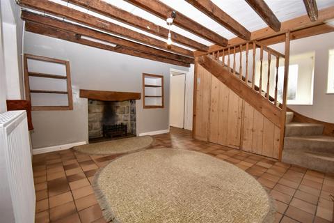 2 bedroom cottage for sale, Mill Lane, Pickering YO18