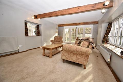 2 bedroom cottage for sale, Mill Lane, Pickering YO18