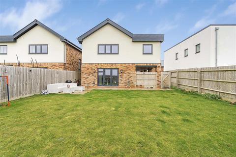 4 bedroom detached house for sale, Hull Lane, Ambrosden, Bicester