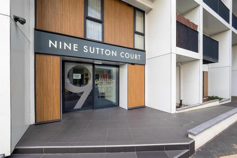 1 bedroom apartment to rent, Sutton Court Road, Sutton