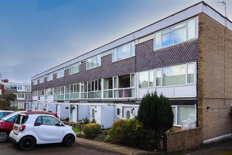 1 bedroom flat for sale, St. Nicholas Close, Barry