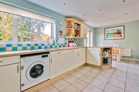 4 bedroom detached house for sale, Lister Tye, Chelmsford CM2