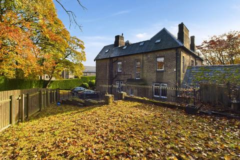 5 bedroom semi-detached house for sale, Clayton Lane, Bradford BD14