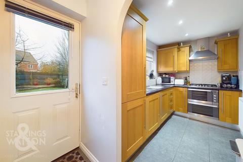 2 bedroom semi-detached house for sale, Taylor Way, Little Plumstead, Norwich