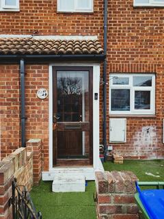 2 bedroom terraced house for sale, Manordene Road, London SE28