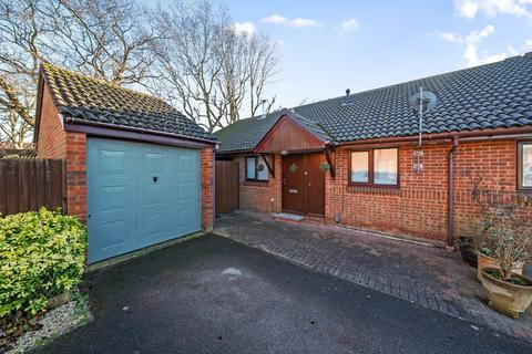 3 bedroom bungalow for sale, Speedwell Close, Southampton SO31