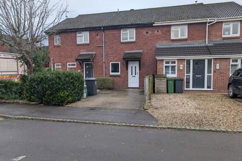 2 bedroom terraced house to rent, Snowdon Close, Thatcham RG19