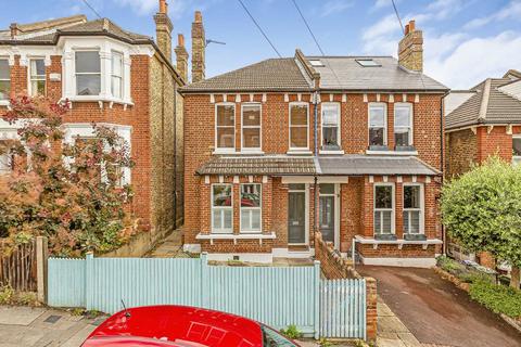 2 bedroom flat for sale, Hitherfield Road, London SW16