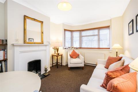 2 bedroom maisonette for sale, Woodland Road, North Chingford