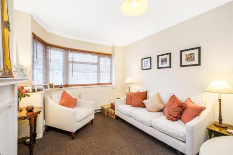 2 bedroom maisonette for sale, Woodland Road, North Chingford