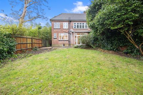 5 bedroom semi-detached house to rent, Ardwick Road, London NW2