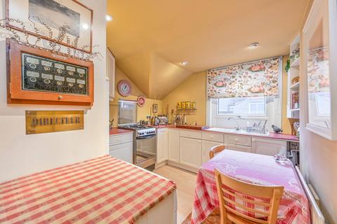 1 bedroom flat for sale, Thirsk Road, Battersea, London, SW11