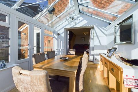 59 Jenner Crescent, Northampton, NN2 8NB