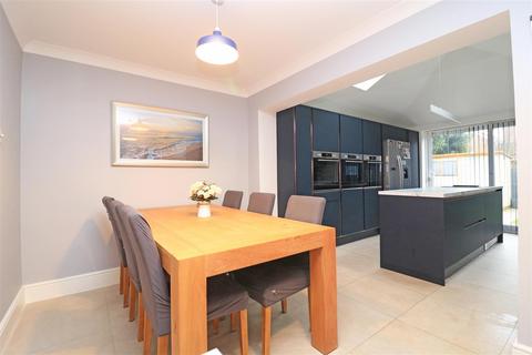 5 bedroom detached house for sale, Ranulph Way, Hatfield Peverel, Chelmsford