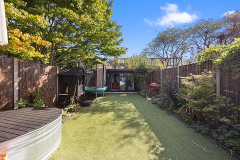 92 Liddell Gardens, London, NW10 3QE