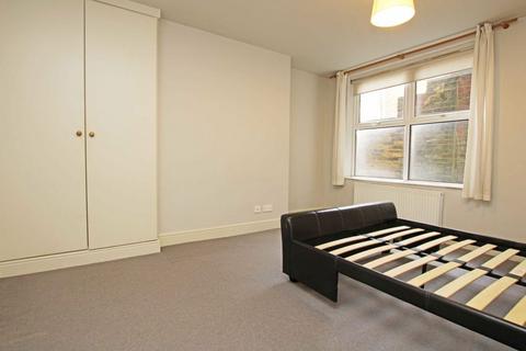 1 bedroom flat to rent, Gordon Road, London W5