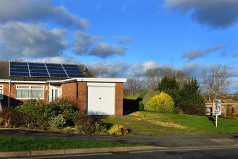 2 bedroom semi-detached bungalow for sale, Carter Avenue, Shanklin, Isle of Wight