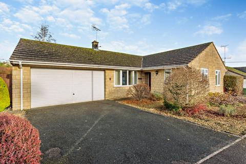 Roberts Close, Cirencester, Gloucestershire, GL7