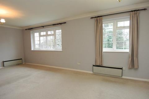 2 bedroom apartment to rent, Parkland Grove, ASHFORD TW15