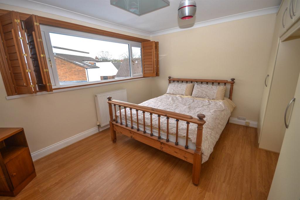 Rear Bedroom