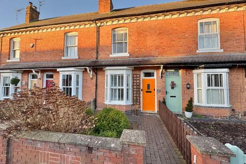 2 bedroom terraced house for sale, Kineton Green Road, Solihull