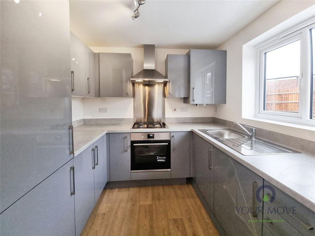 Kitchen/ Dining Room