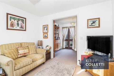 3 bedroom terraced house for sale, Box Lane, Hoddesdon