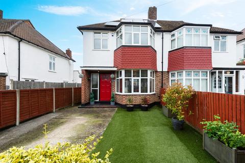 3 bedroom semi-detached house for sale, Greenview Avenue, Beckenham, BR3