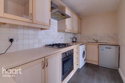 2 bedroom apartment for sale, North Wembley