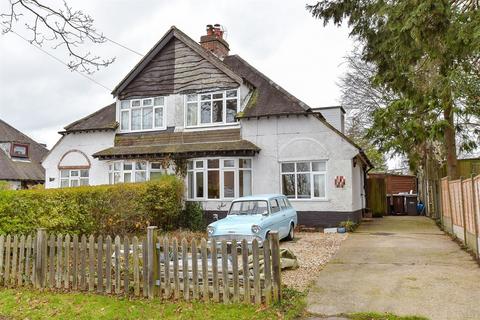 3 bedroom semi-detached house for sale, Gladys Avenue, Cowplain, Waterlooville, Hampshire