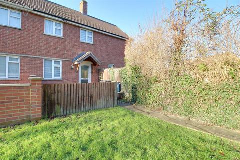 3 bedroom semi-detached house for sale, Milton Avenue, Gloucester