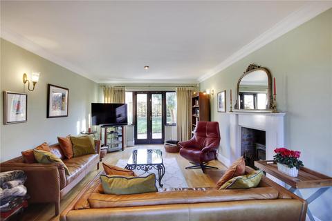 4 Bourne Place Meadows, Hildenborough, Tonbridge, TN11 8NW
